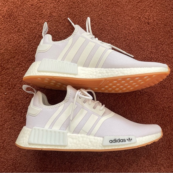 Adidas NMD_R1 Primeblue Cloud White/Gum, size 9.5 men's - Picture 4 of 6